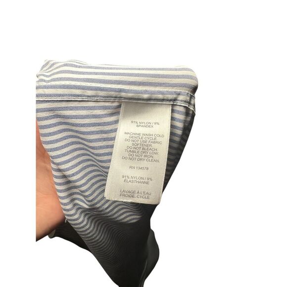 Vineyard Vines Performance on the go OTG blue white strip button up shirt 2XL - Picture 8 of 9